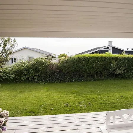 Dom wakacyjny Snerlevej 4 Holiday House *